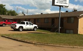 Hardisty Motel